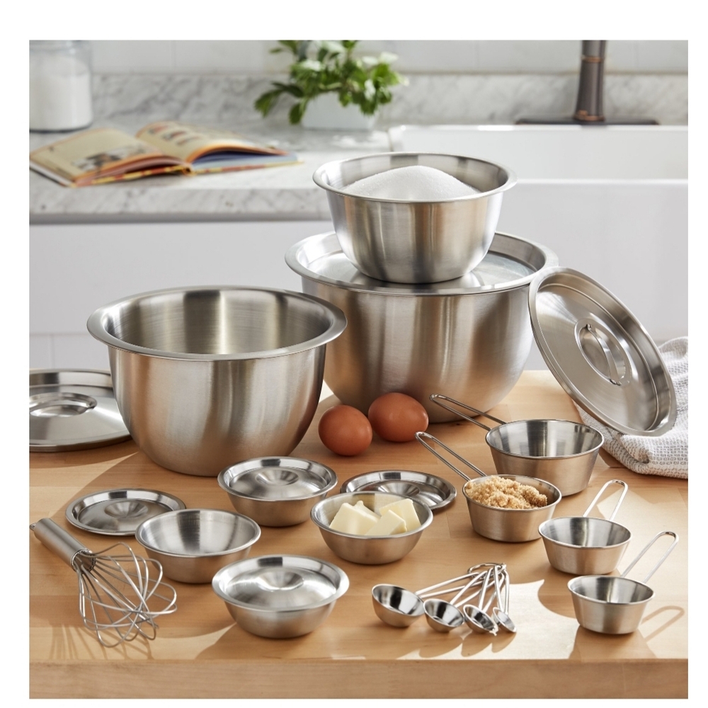NIB Better Homes & Gardens Stainless Steel Mixing Set, 23 Pieces
